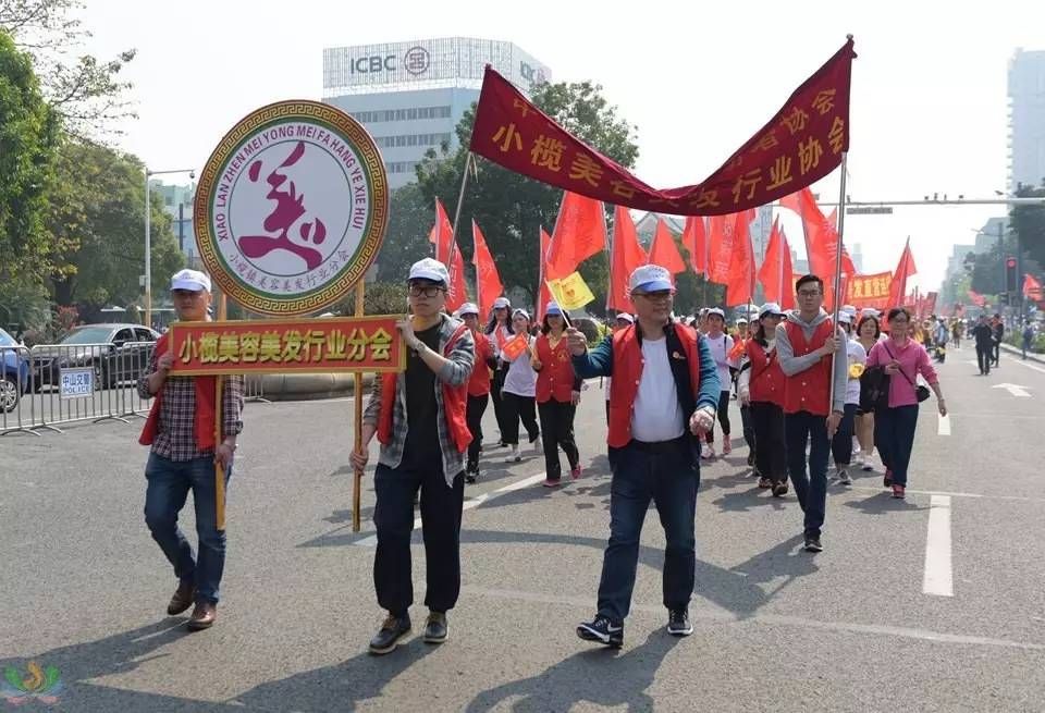 afc6ee4492def3f13cd6bb2b8cc51dcc.jpg