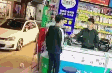 bb818279498519782653d7e772500ec8.gif