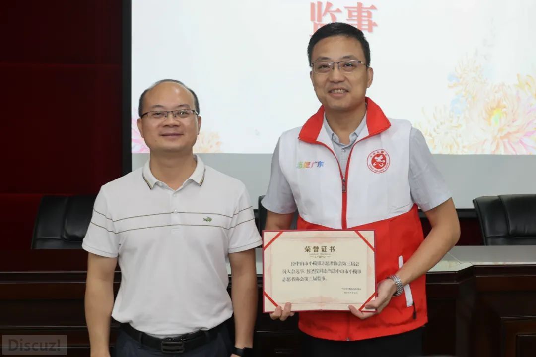 d8ce906907f93daa49676cd02dd5ff24.jpg
