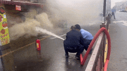 5b52651a4fbc1c91f7da42fe2868486d.gif