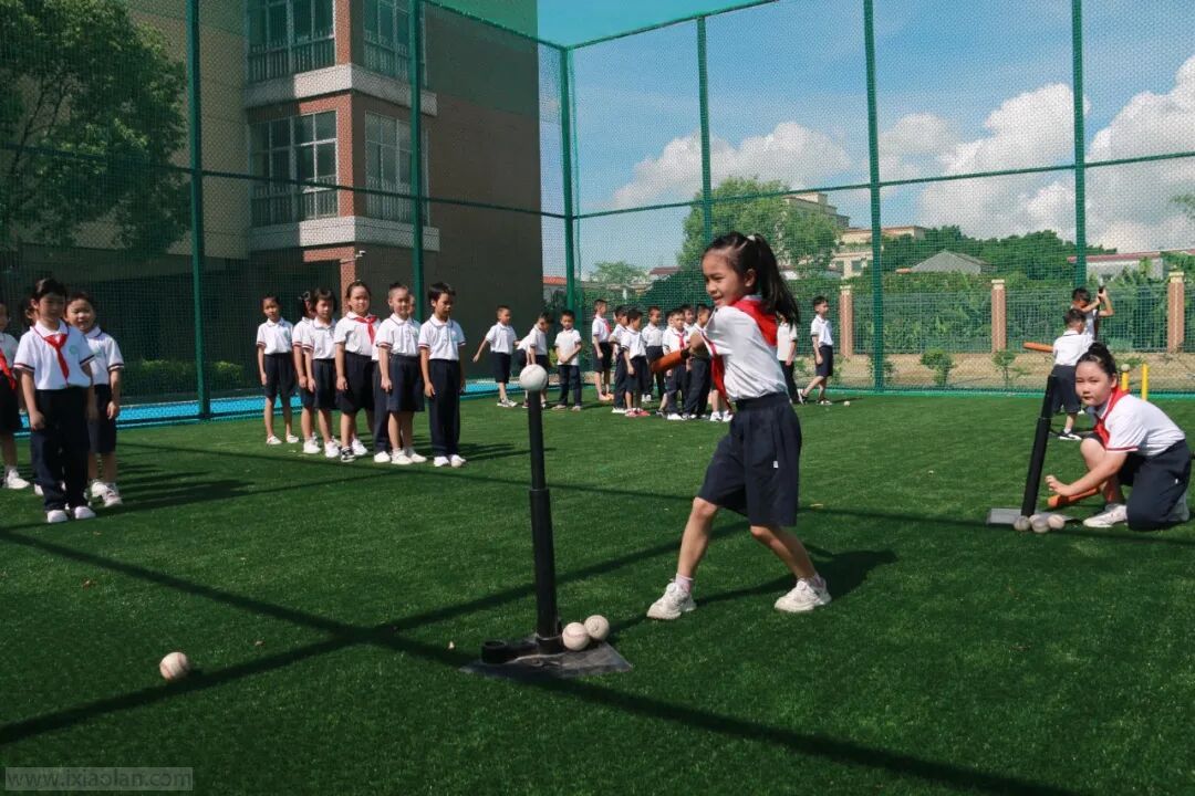 cc23b4f58f4e9b01907a79cc17cd2289.jpg